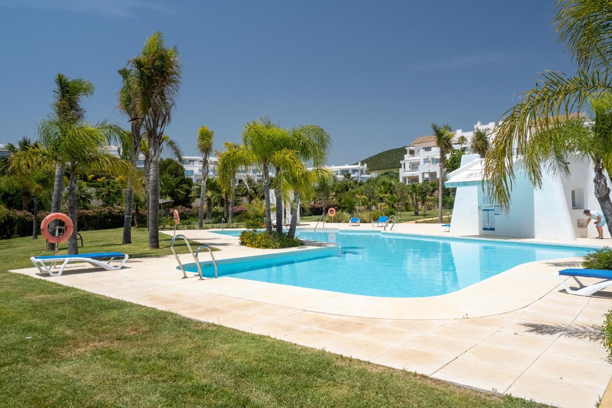 אסטפונה Alcazaba Lagoon 2425 Luxury Private Beach מראה חיצוני תמונה